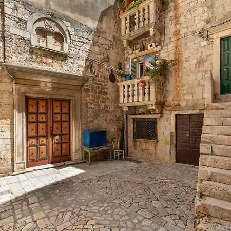 Διαμέρισμα Spacious Family Aria *
