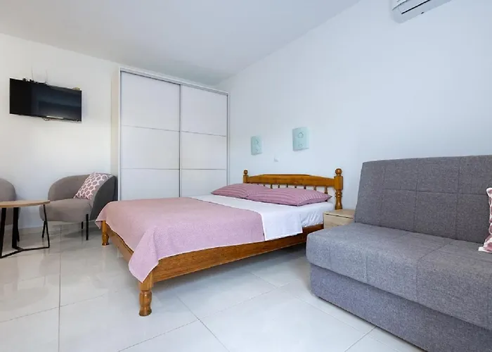 Διαμέρισμα Spacious Family Aria